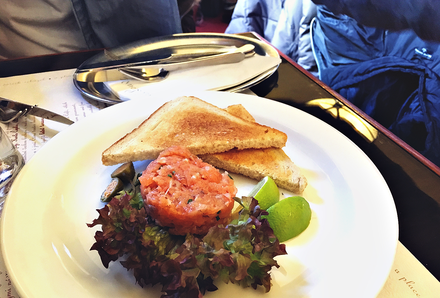 我就說，布拉格的Cafe Louvre質素很一般喲。