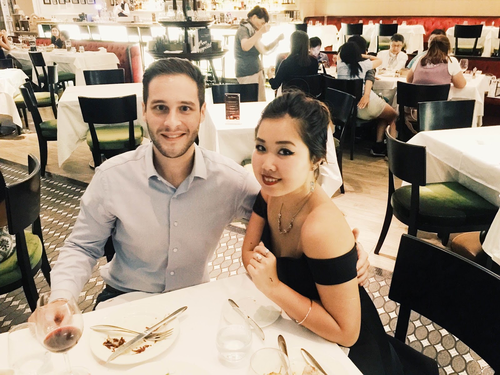 French Window 的乳豬很好吃，但最甜的是你