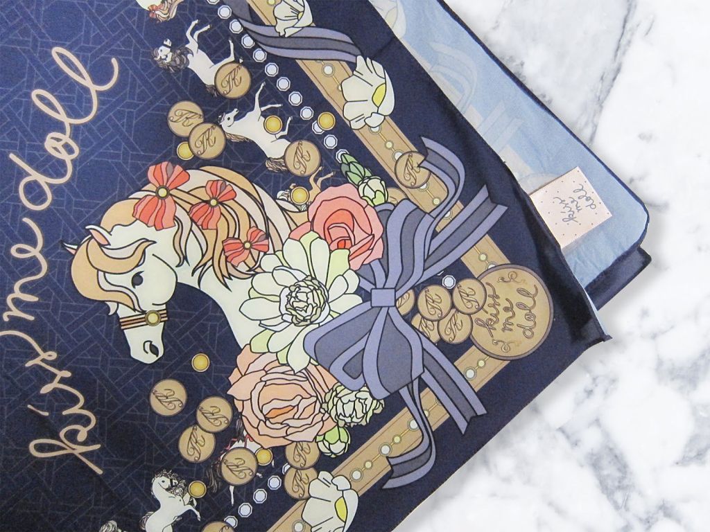 ｜泰國伴手禮｜Kiss Me Doll&nbsp;童趣絲巾・少女心大爆發