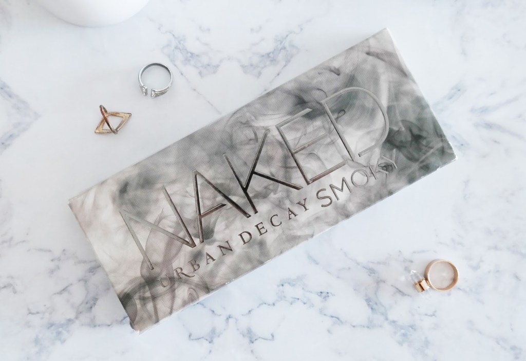 這盒 Smoky Palette 比我想的還溫柔- Urban Decay Naked Smoky&nbsp;Palette